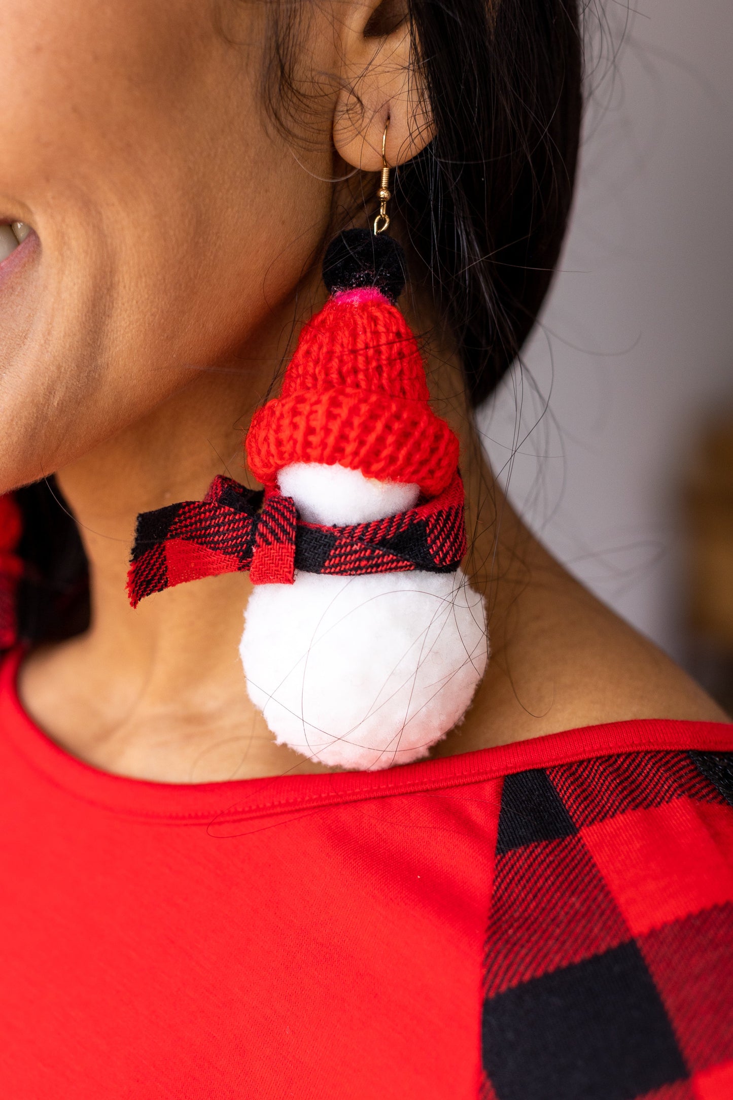 It's a Chilly Day White Pom Pom Snowman Earrings