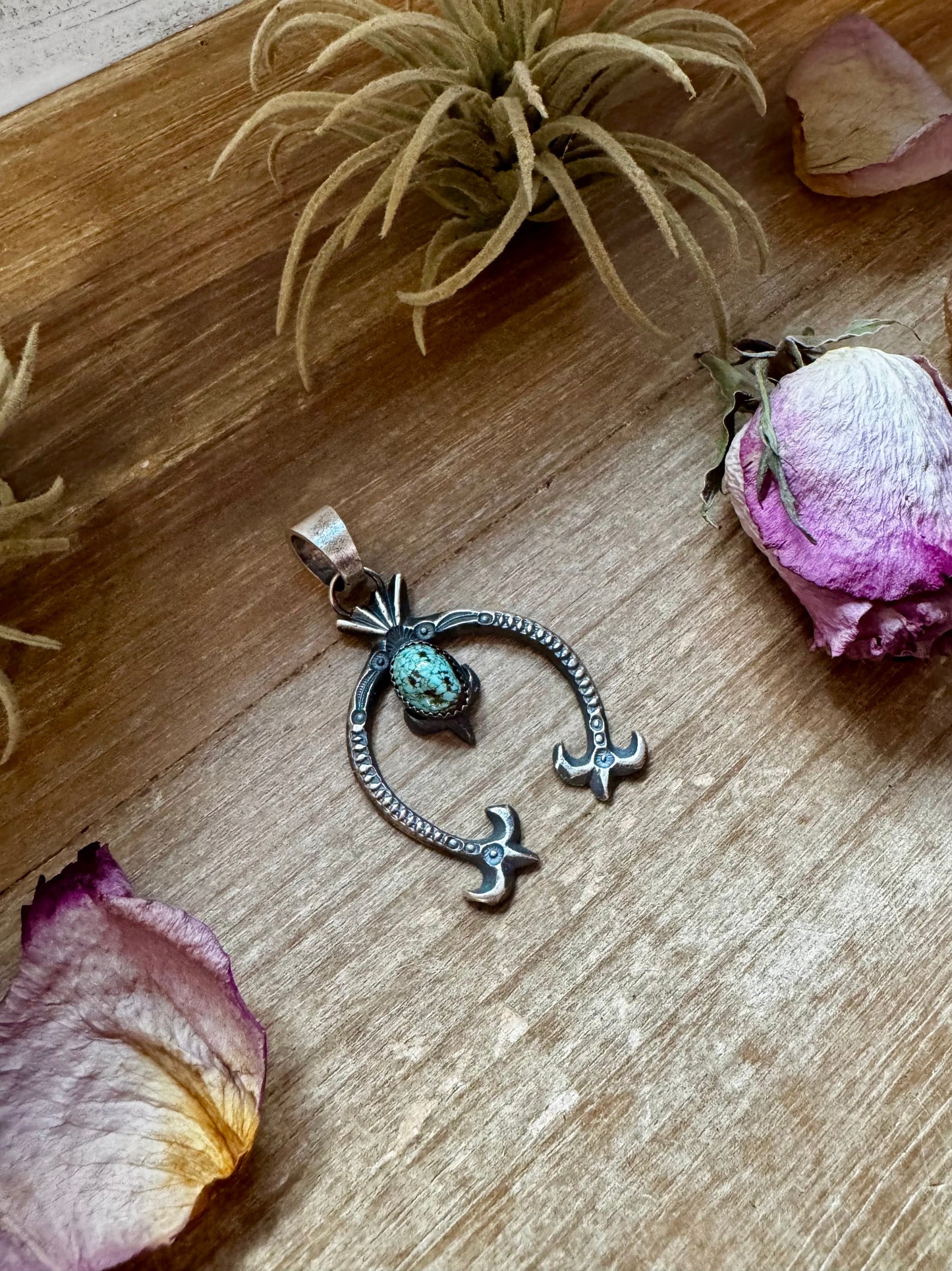 Naja Pendant with Turquoise – Sterling Silver