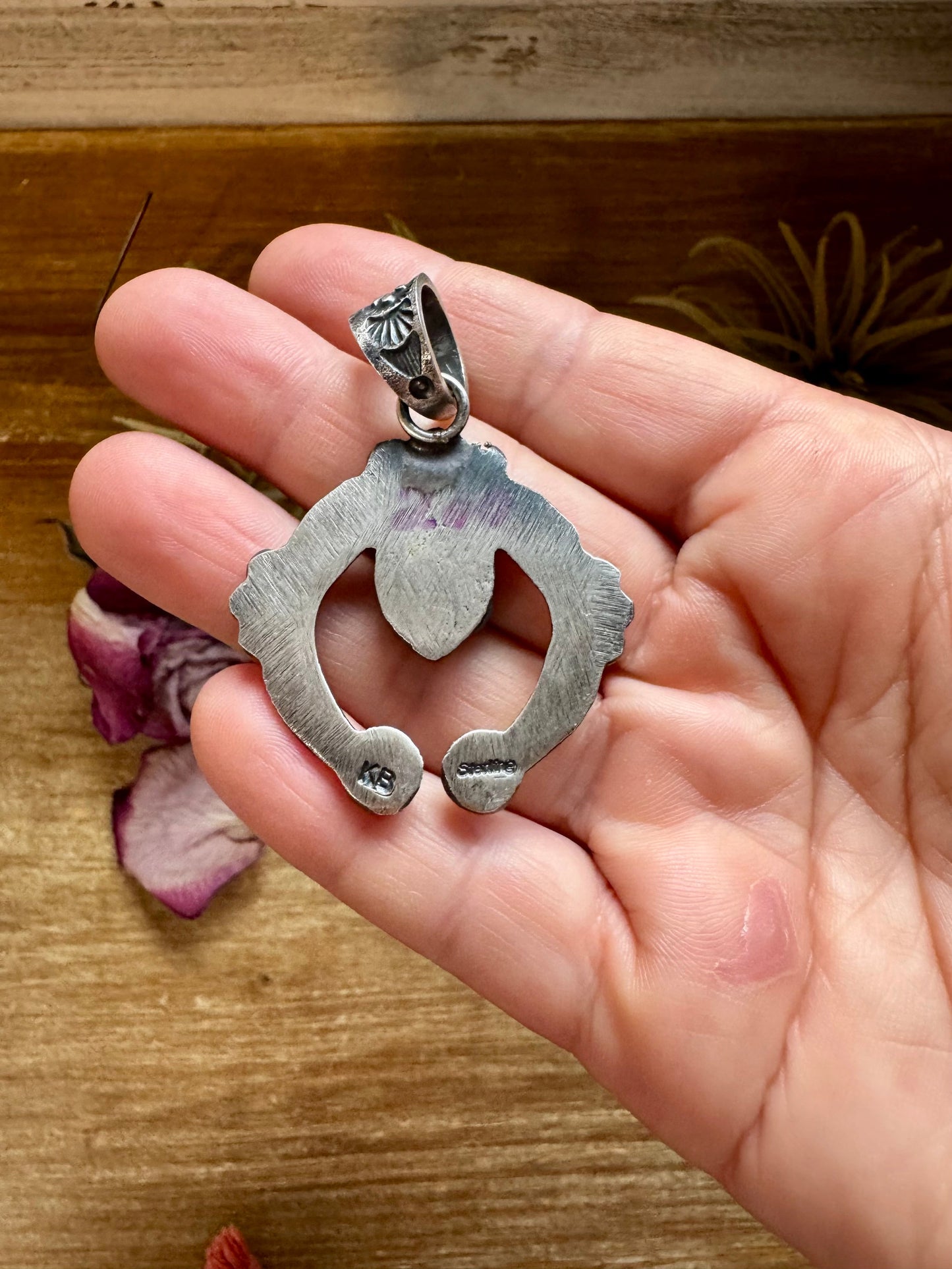 Naja Pendant with Red Spiny Oyster – Sterling Silver – Native Made by KB