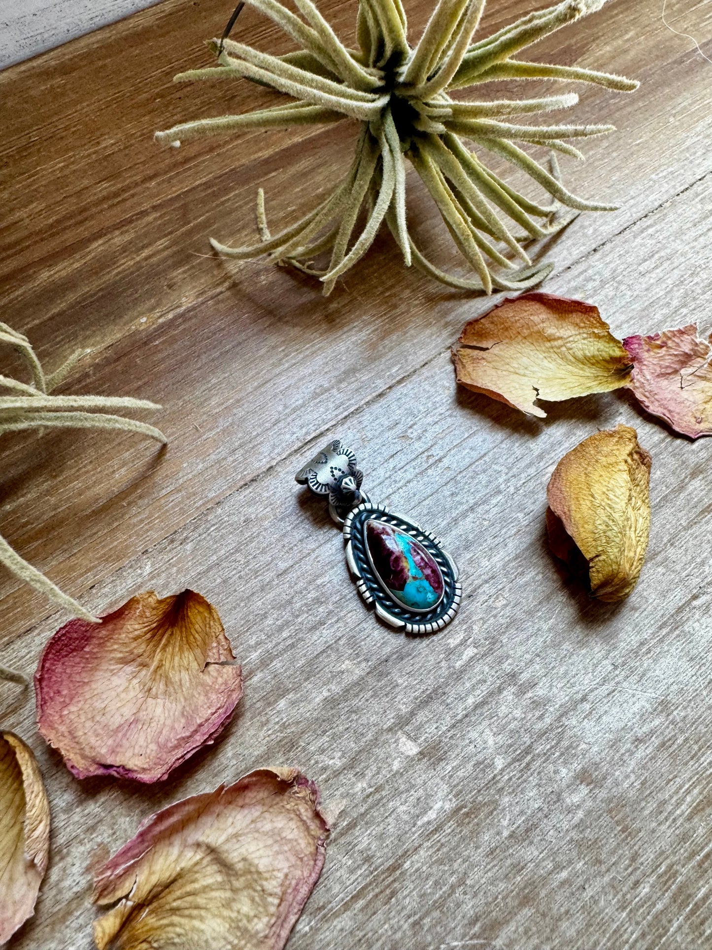 Mojave Stone Pendant – Sterling Silver