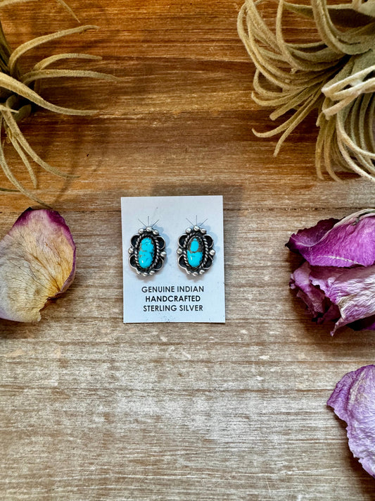 Kingman Turquoise & Silver Pearl Stud Earrings – Sterling Silver – Native Made by L. Silversmith