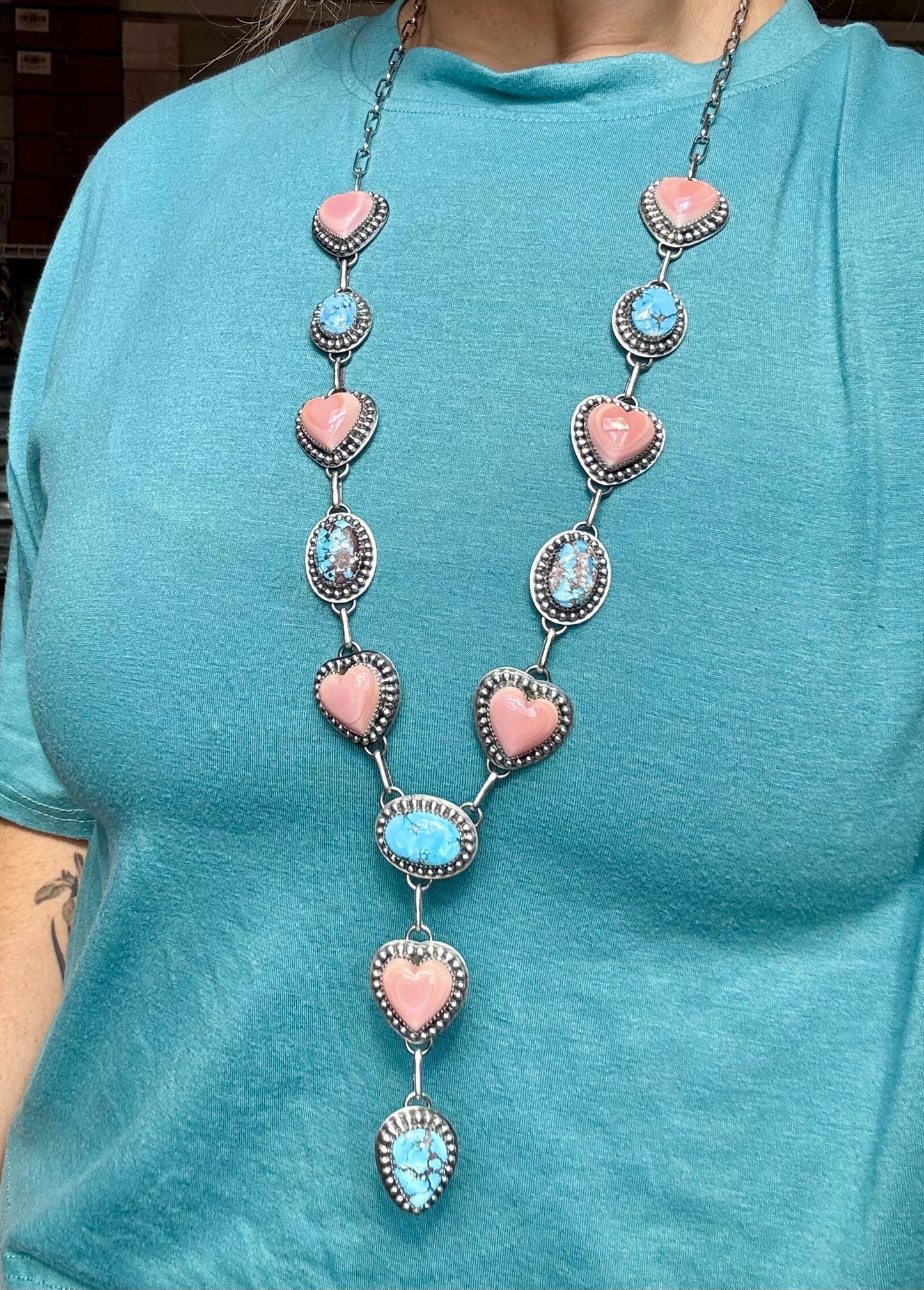 Lariat Necklace – Golden Hill Turquoise & Pink Conch Heart – 34” Adjustable Statement Piece