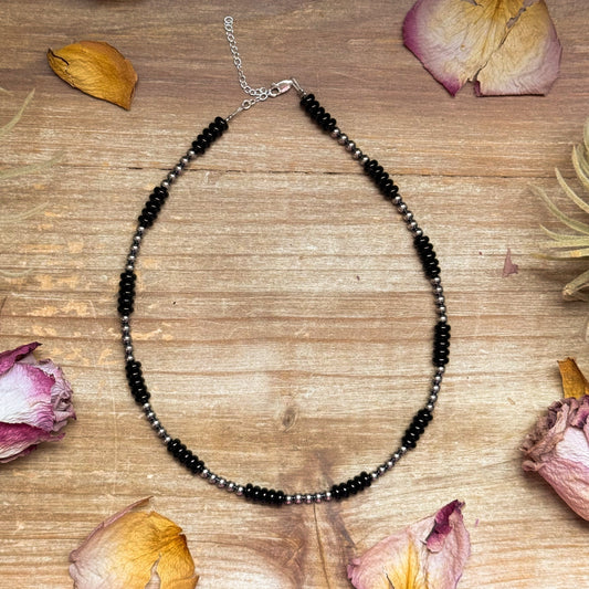 Sterling Silver Pearl & Black Onyx Necklace – 16”