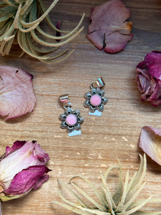Pink Conch Shell Sterling Silver Flower Pendant